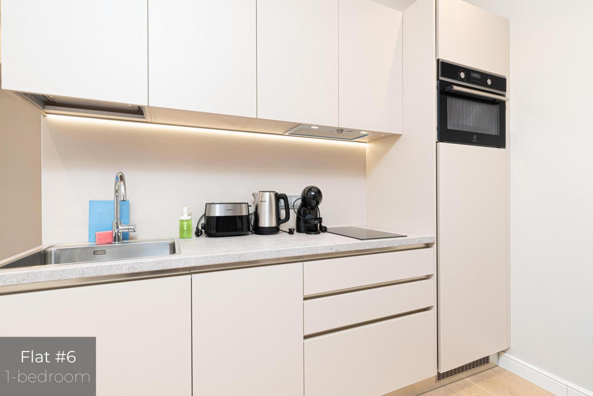 Dandelion Elegance Apartment