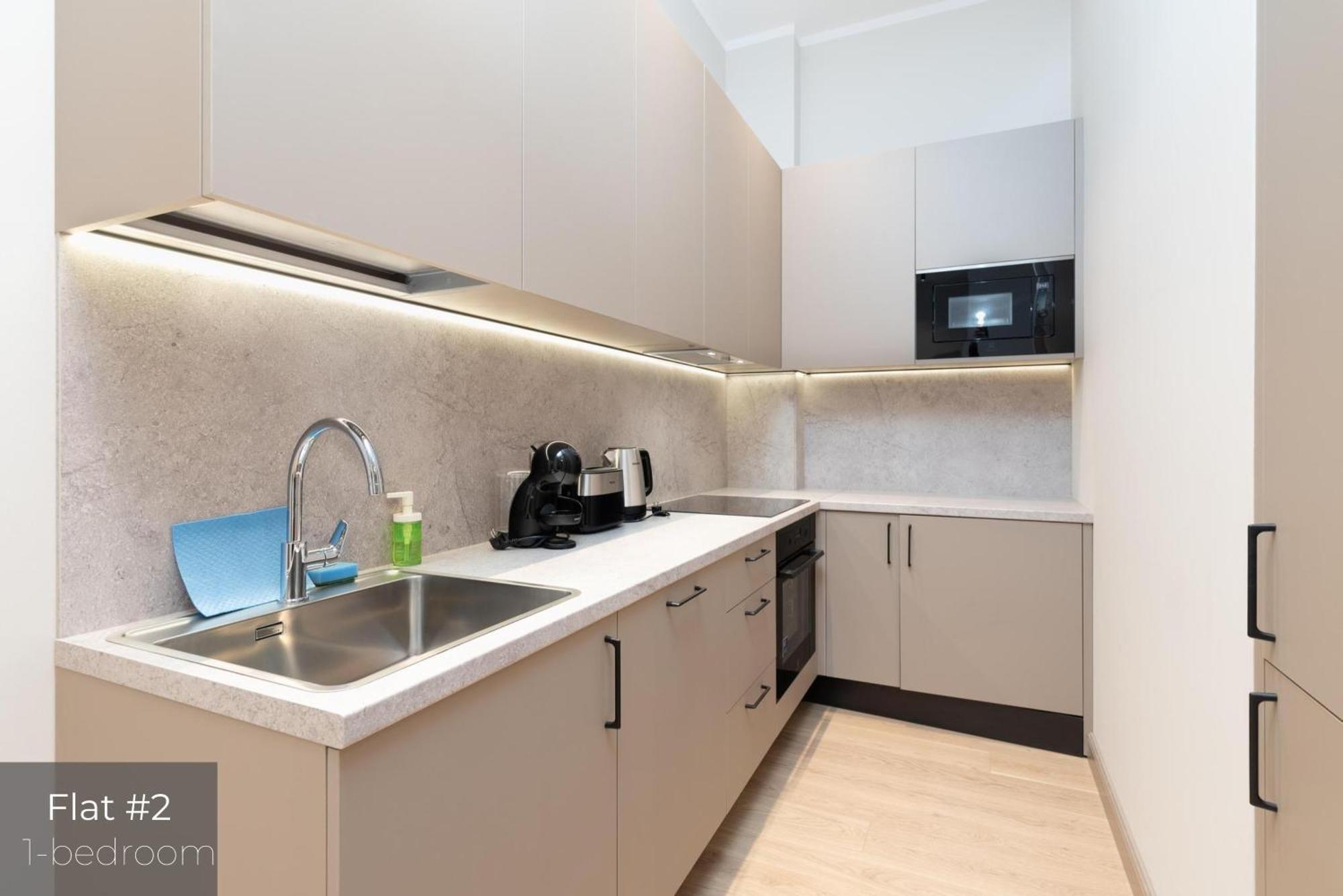 Dandelion Elegance Apartment