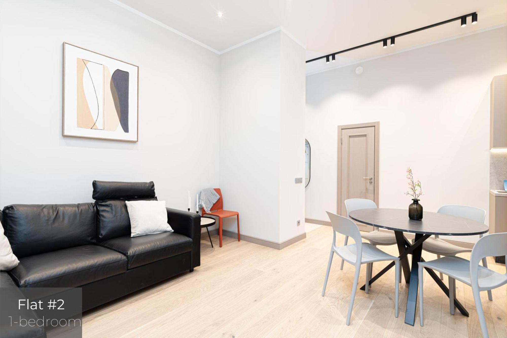 Apartment Dandelion Elegance